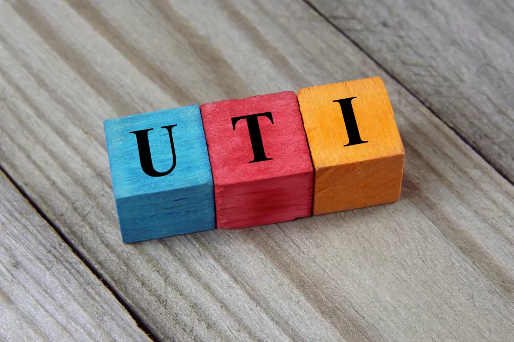 can a UTI delay your period